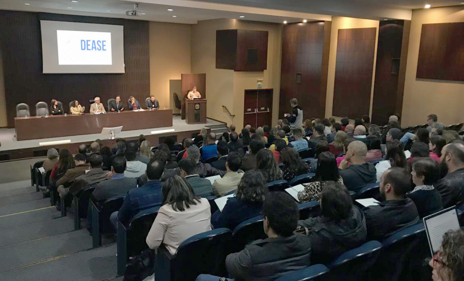 Acontece até esta quinta-feira (26), em Curitiba, o Seminário Anual Estadual de Internação Provisória para capacitação de servidores que atendem a medida cautelar de internação provisória nos Centros de Socioeducação e Casas de Semiliberdade