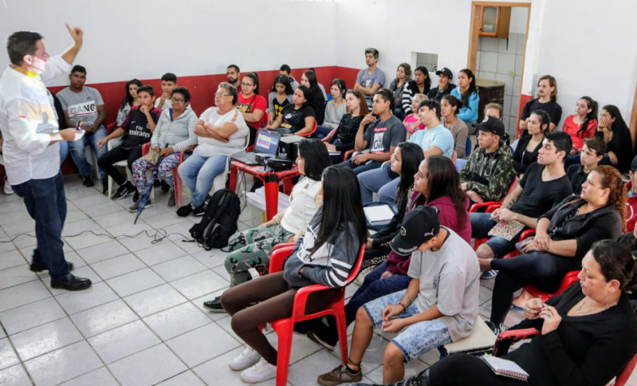 Portos formam agentes ambientais voluntários. Foto: Divulgação/Portos do Paraná