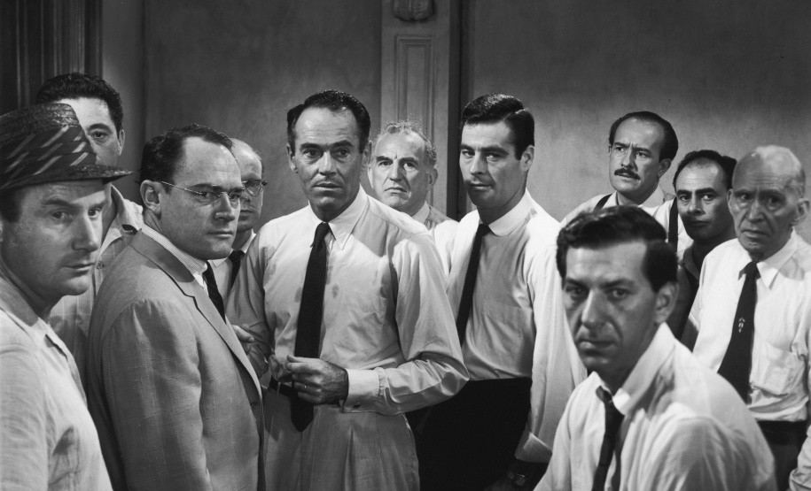 Sessão Sabedoria exibe o filme Doze Homens e Uma Sentença.Foto: Divulgação/MIS