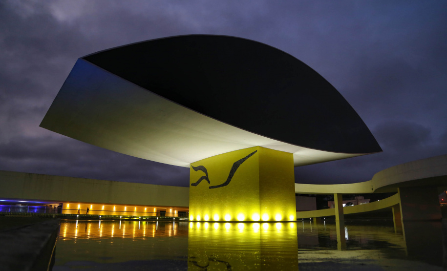 Museu Oscar Niemeyer. Foto: José Fernando Ogura/AEN