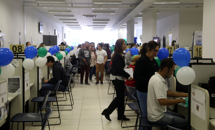 Agência do Trabalhador de Curitiba atende mais de mil pessoas com deficiência no Dia D. Foto: Gilson Abreu/AEN