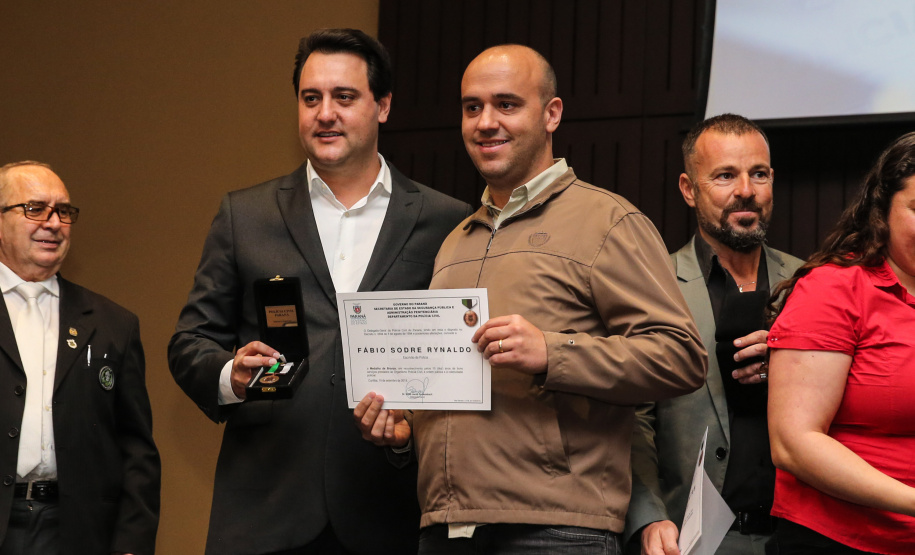 O governador Carlos Massa Ratinho Junior participa nesta segunda-feira (30), da comemoração do aniversário de 166 anos da Polícia Civil no Paraná na sede da OAB Paraná, em Curitiba .   30/09/2019 - Foto: Geraldo Bubniak/AEN