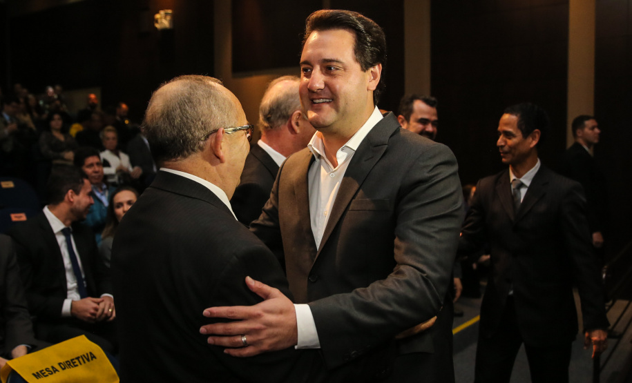 O governador Carlos Massa Ratinho Junior participa nesta segunda-feira (30), da comemoração do aniversário de 166 anos da Polícia Civil no Paraná na sede da OAB Paraná, em Curitiba .   30/09/2019 - Foto: Geraldo Bubniak/AEN
