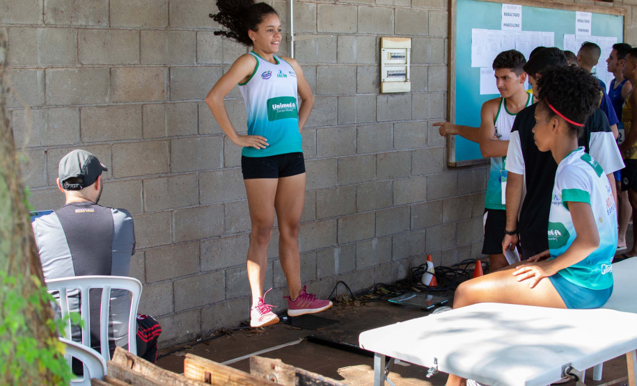 Uma pesquisa realizada pelo Instituto Paranaense de Ciência do Esporte (IPCE) – autarquia da Secretaria da Educação e do Esporte – está mapeando a morfologia dos atletas dos Jogos da Juventude do Paraná (Jojups). O objetivo é fornecer dados para os técnicos utilizarem em avaliações e planejamento de treinamento e desempenho de seus atletas, além de embasar pesquisas em áreas relacionadas à saúde e desempenho esportivo. Foto: Divulgação/SEED