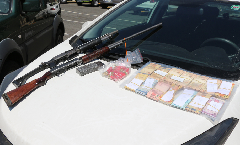 Curitiba, 01 de Outubro de 2019.  Coletiva de Imprensa - Roubo a Banco no Tatuquara Foto: entrevista Delegado rodrigo Brown.