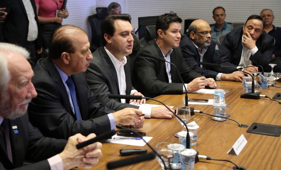 Governador Carlos Massa Ratinho Junior durante reunião com a equipe de governo. Curitiba,01/10/2019 - Foto: José Fernando Ogura/AEN