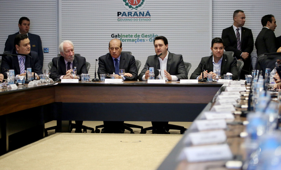 Governador Carlos Massa Ratinho Junior durante reunião com a equipe de governo. Curitiba,01/10/2019 - Foto: José Fernando Ogura/AEN