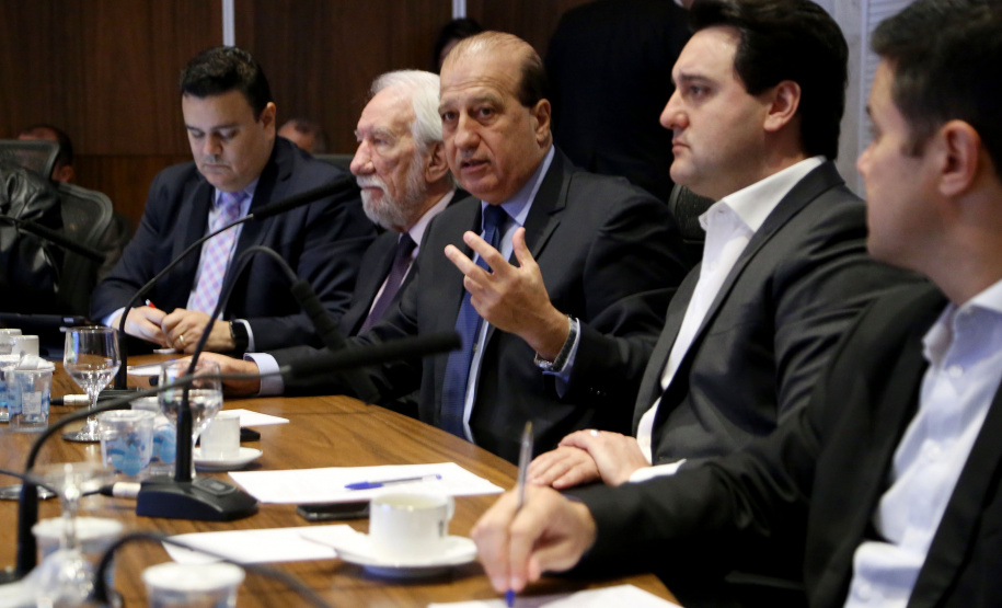 Governador Carlos Massa Ratinho Junior durante reunião com a equipe de governo. Curitiba,01/10/2019 - Foto: José Fernando Ogura/AEN
