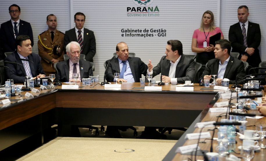 Governador Carlos Massa Ratinho Junior durante reunião com a equipe de governo. Curitiba,01/10/2019 - Foto: José Fernando Ogura/AEN