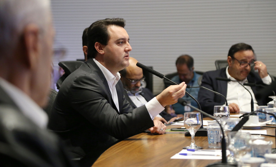Governador Carlos Massa Ratinho Junior durante reunião com a equipe de governo. Curitiba,01/10/2019 - Foto: José Fernando Ogura/AEN