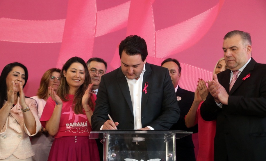 Governador Carlos Massa Ratinho Junior lança Projeto Parana Rosa.Foto Gilson Abreu/ANP