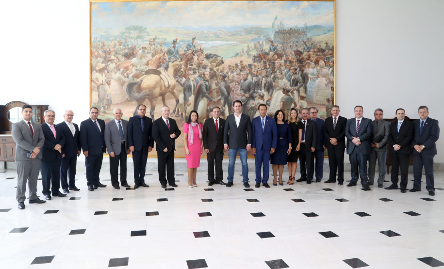 Governador Carlos Massa Ratinho Junior recebeu pastores da diretoria da Convenção das Igrejas Assembléia de Deus no Paraná.Foto Gilson Abreu/ANP