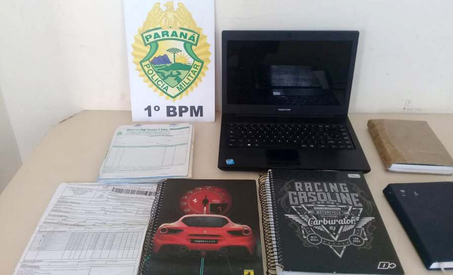 Nesta manhã foram apreendidos sete armas de fogo, R$ 6 mil em dinheiro e uma carga de cigarro contrabandeada foi recuperada. Em outras fases da investigação foram presas nove pessoas e apreendidos um quilo de crack, 1,3 quilo de cocaína, 50 munições e quatro veículos. Foto: Divulgação/SESP