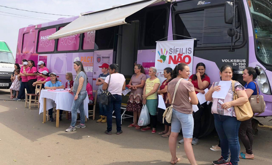 Começou nesta quarta-feira (2) em Coronel Domingo Soares e Cândido de Abreu o Paraná Rosa, campanha que vai passar por 43 municípios do Estado levando ações de prevenção e promoção do cuidado integral à saúde das mulheres. Foto: Divulgação/SESA