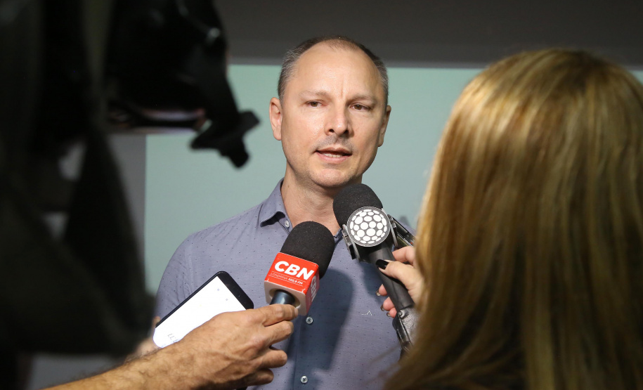 O secretário da Comunicação Social e da Cultura, Hudson José, lançou em Londrina, nesta quinta-feira (03), o terceiro edital do Programa Estadual de Fomento e Incentivo à Cultura (Profice).Na foto, o secretário de Cultura de Londrina, Caio Julio Cesaro. Foto: Jaelson Lucas/AEN