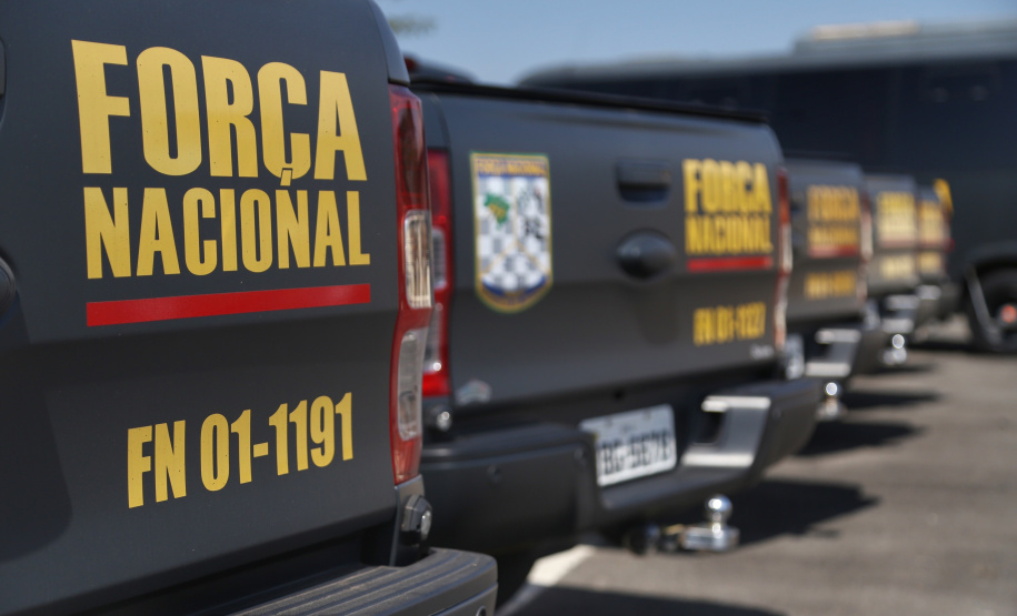 O governador Carlos Massa Ratinho Junior e o ministro da Justiça e Segurança Pública, Sergio Moro, visitam a Base da Força Nacional de Segurança Pública, em São José dos Pinhais. Foto: José Fernando Ogura/AEN