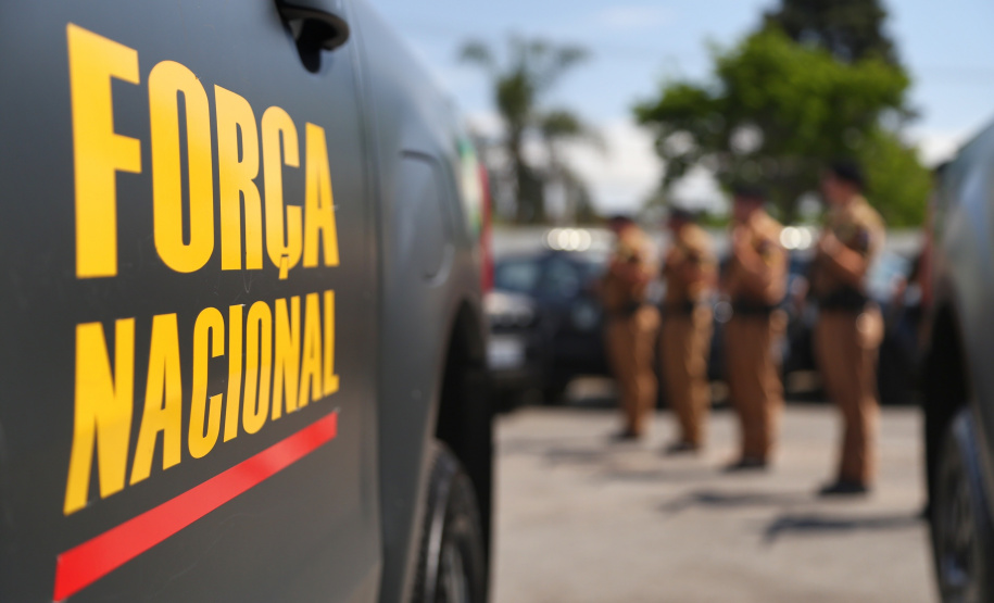 O governador Carlos Massa Ratinho Junior e o ministro da Justiça e Segurança Pública, Sergio Moro, visitam a Base da Força Nacional de Segurança Pública, em São José dos Pinhais. Foto: José Fernando Ogura/AEN