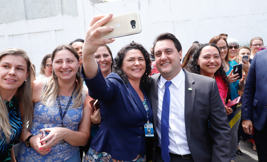 O governador Carlos Massa Ratinho Junior e o ministro da Justiça e Segurança Pública, Sergio Moro,  durante reunião com o prefeito de São José dos Pinhais, Toninho Fenelon, e os comandos das equipes de segurança da União, estados e município que atuam em conjunto no projeto-piloto iniciado pelo Ministério em 30 de agosto.