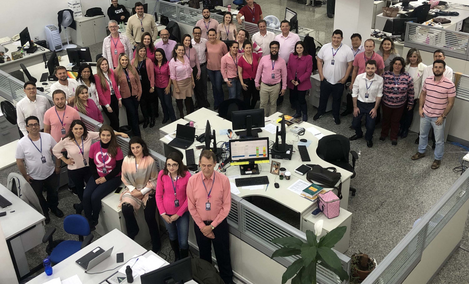 O alerta da campanha Paraná Rosa encontrou eco na Controladoria-Geral do Estado com as histórias de servidoras que tiveram diagnóstico positivo para o câncer.