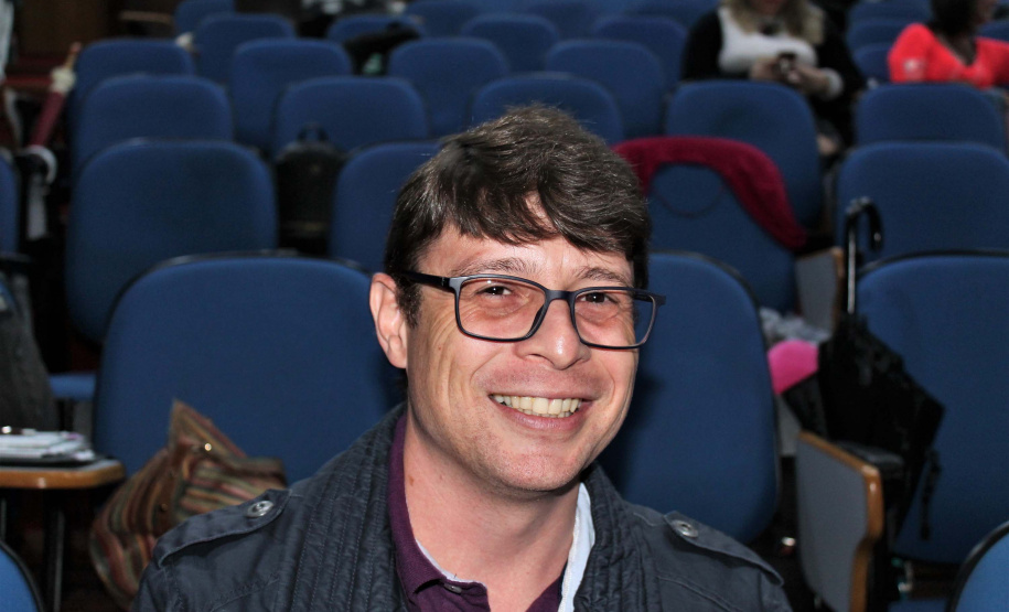 58 professores intercambistas da Secretaria de Estado da Educação e do Esporte participaram nesta segunda (7) e terça-feira (8), em Curitiba, do I Encontro Estadual de Capacitação de Professores no Exterior – Estados Unidos e Canadá, organizado pelo Departamento de Desenvolvimento Curricular da secretaria. Foto: Divulgação/SEED