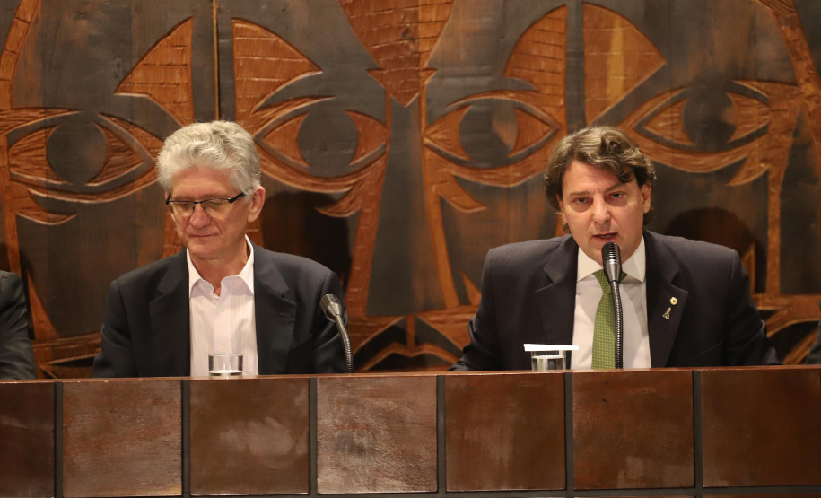 O secretário de Agricultura e Abastecimento Norberto Ortigara, participa da Audiência Pública que trata da incorporação da Emater, CPRA, Codapar e do Iapar, na Assembleia Legislativa.Curitiba, 09-10-19.Foto: Arnaldo Alves / AEN.