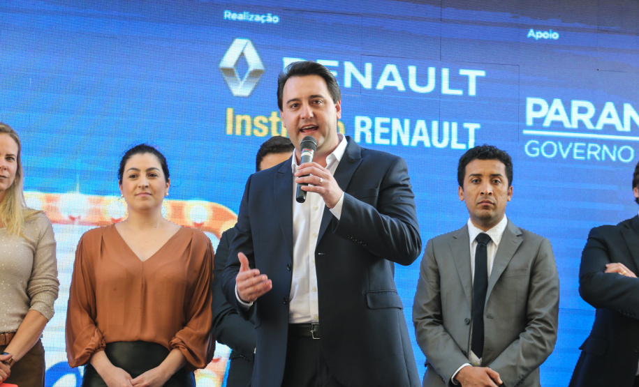 O governador Carlos Massa Ratinho Junior lança nesta quarta-feira (09) o projeto Cinema na Praça, que beneficiará cidades com até dez mil habitantes que não têm cinemas de rua ou em centros comerciais, no Palácio Iguaçu, em Curitiba.  09/10/2019 - Foto: Geraldo Bubniak/AEN