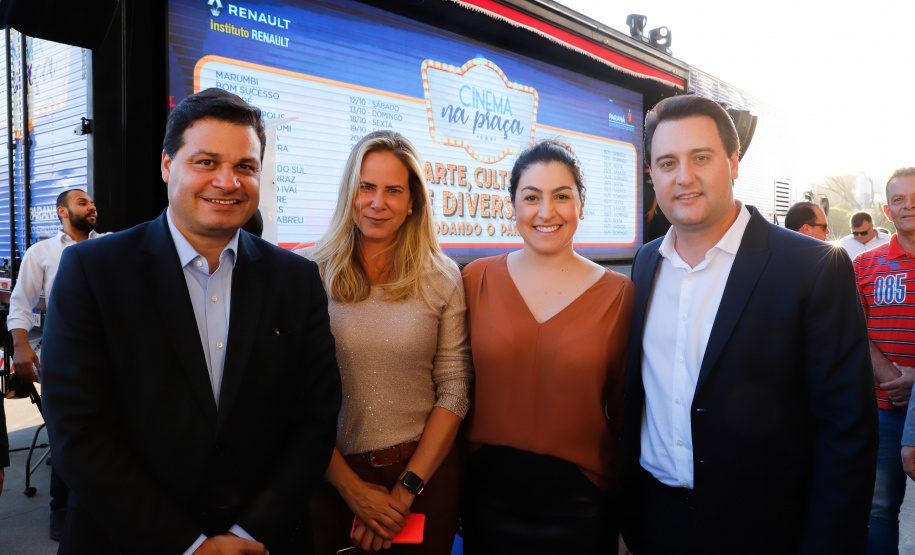 O governador Carlos Massa Ratinho Junior lança nesta quarta-feira (09) o projeto Cinema na Praça, que beneficiará cidades com até dez mil habitantes que não têm cinemas de rua ou em centros comerciais, no Palácio Iguaçu, em Curitiba.  09/10/2019