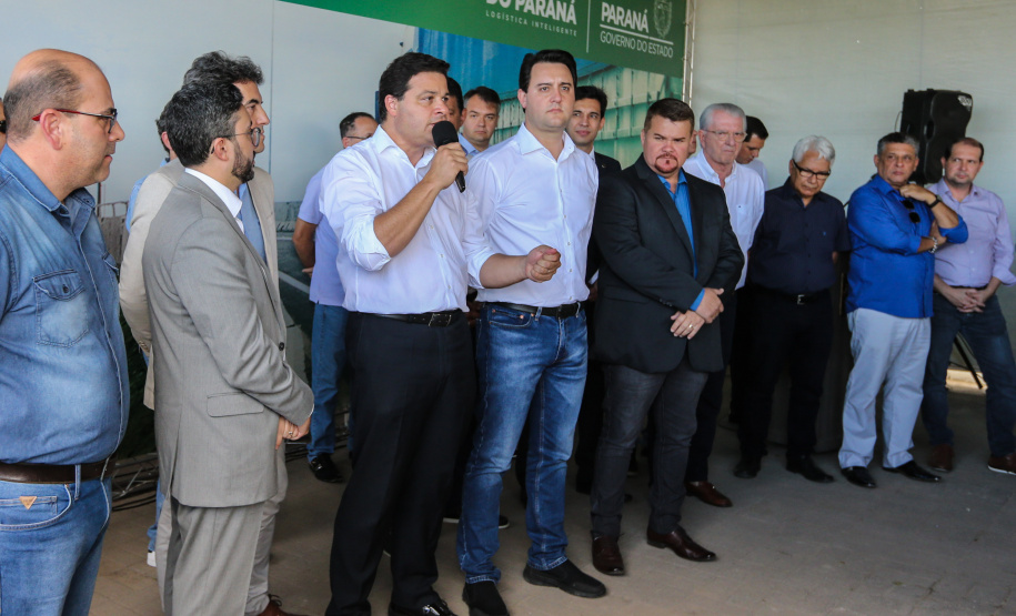 O governador Carlos Massa Ratinho Júnior inaugura nesta quinta-feira (10) , o viaduto da BR-277 e as obras de ampliação do Terminal de Contêineres de Paranaguá (TCP).Paranaguá, 09/10/2019 -  Foto: Geraldo Bubniak/AEN