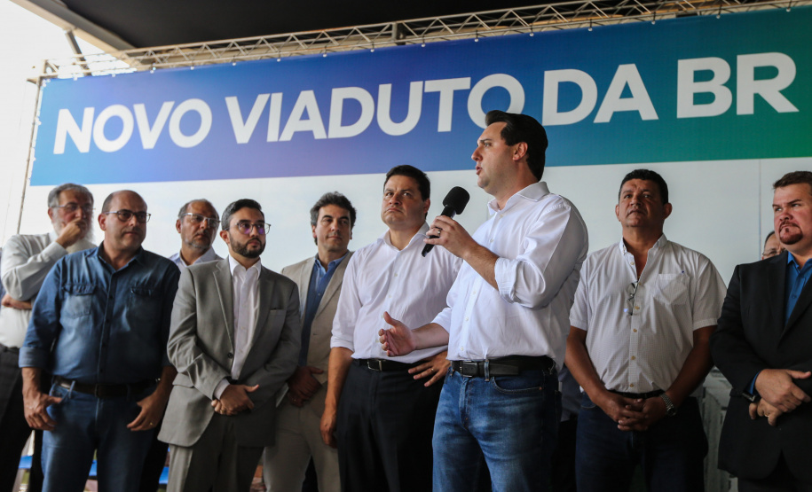 O governador Carlos Massa Ratinho Júnior inaugura nesta quinta-feira (10) , o viaduto da BR-277 e as obras de ampliação do Terminal de Contêineres de Paranaguá (TCP).Paranaguá, 09/10/2019 -  Foto: Geraldo Bubniak/AEN