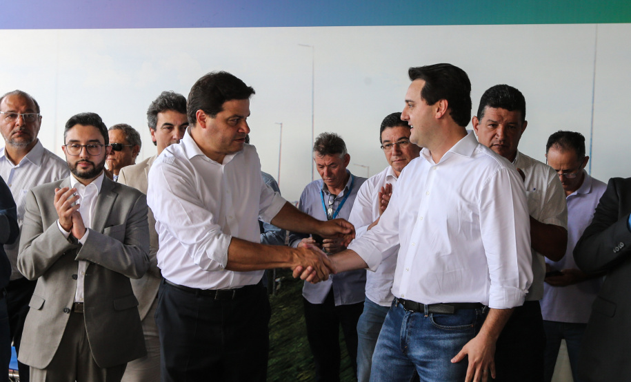 O governador Carlos Massa Ratinho Júnior inaugura nesta quinta-feira (10) , o viaduto da BR-277 e as obras de ampliação do Terminal de Contêineres de Paranaguá (TCP).Paranaguá, 09/10/2019 -  Foto: Geraldo Bubniak/AEN