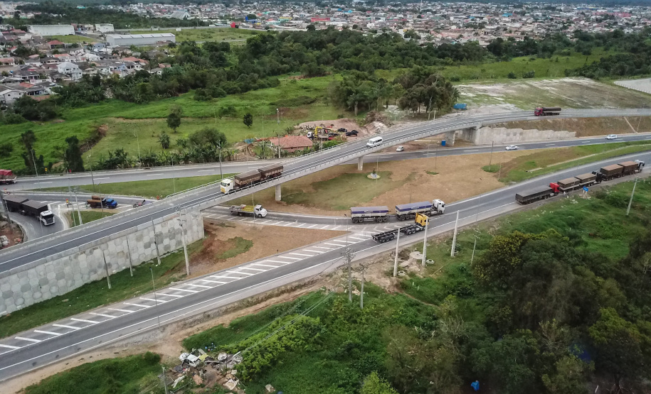 O governador Carlos Massa Ratinho Júnior inaugura nesta quinta-feira (10) , o viaduto da BR-277 e as obras de ampliação do Terminal de Contêineres de Paranaguá (TCP).Paranaguá, 09/10/2019 -  Foto: Geraldo Bubniak/AEN