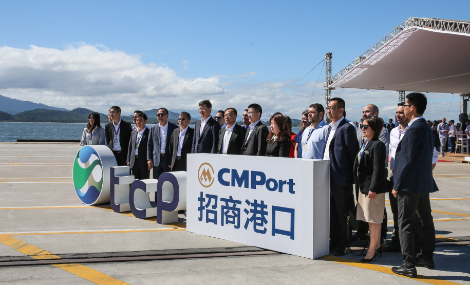 O governador Carlos Massa Ratinho Júnior inaugura nesta quinta-feira (10) , o viaduto da BR-277 e as obras de ampliação do Terminal de Contêineres de Paranaguá (TCP).Paranaguá, 09/10/2019 -  Foto: Geraldo Bubniak/AEN