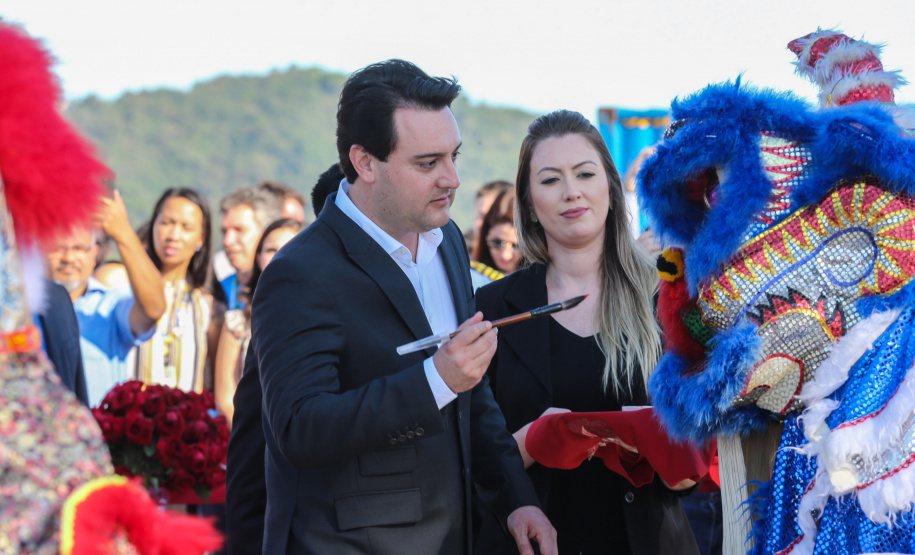O governador Carlos Massa Ratinho Júnior inaugura nesta quinta-feira (10) , o viaduto da BR-277 e as obras de ampliação do Terminal de Contêineres de Paranaguá (TCP).Paranaguá, 09/10/2019 -  Foto: Geraldo Bubniak/AEN