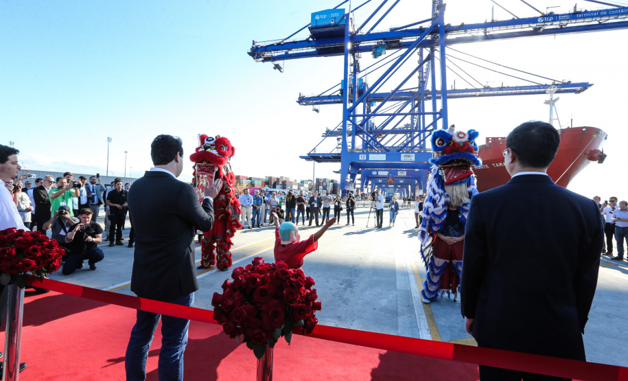 O governador Carlos Massa Ratinho Júnior inaugura nesta quinta-feira (10) , o viaduto da BR-277 e as obras de ampliação do Terminal de Contêineres de Paranaguá (TCP).Paranaguá, 09/10/2019 -  Foto: Geraldo Bubniak/AEN