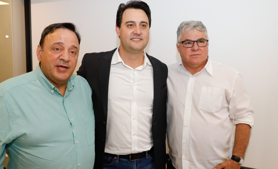 O Paraná passou a ter o maior terminal portuário em movimentação de contêineres do País