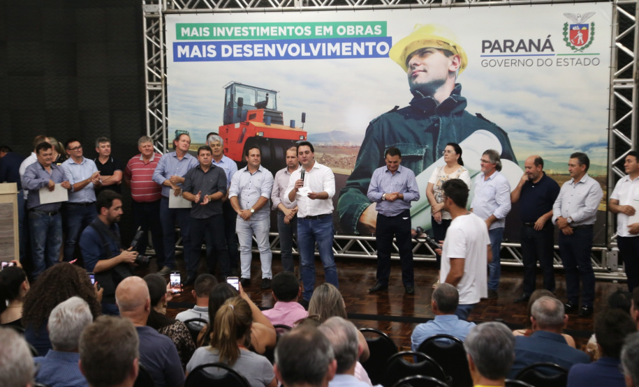 O Governo do Estado confirmou nesta quinta-feira (10) a liberação de R$ 6,3 milhões para nove municípios da Região Oeste do Paraná