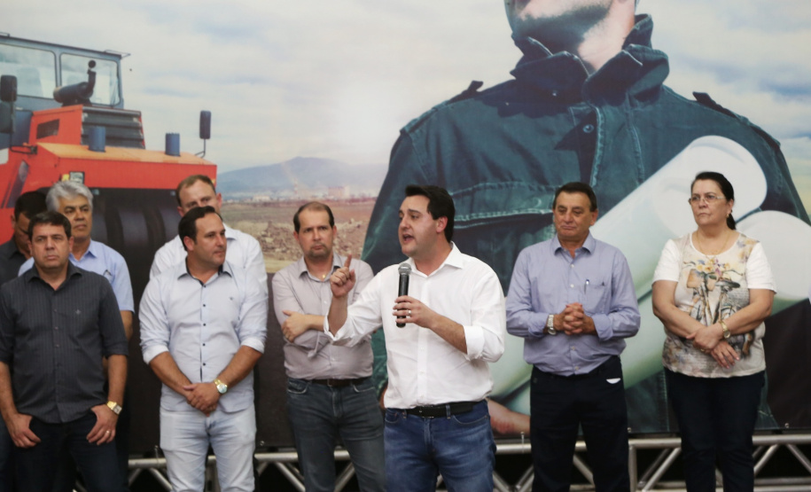 O Governo do Estado confirmou nesta quinta-feira (10) a liberação de R$ 6,3 milhões para nove municípios da Região Oeste do Paraná