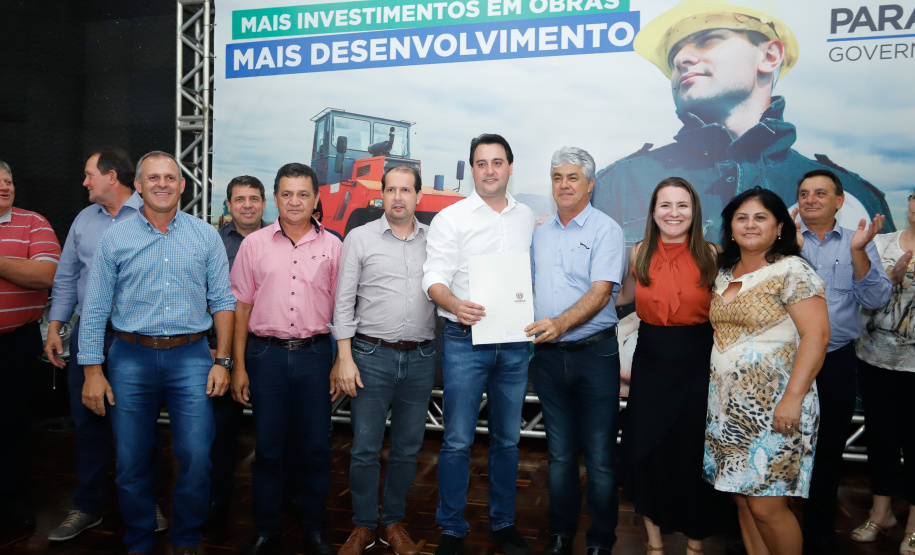 O Governo do Estado confirmou nesta quinta-feira (10) a liberação de R$ 6,3 milhões para nove municípios da Região Oeste do Paraná