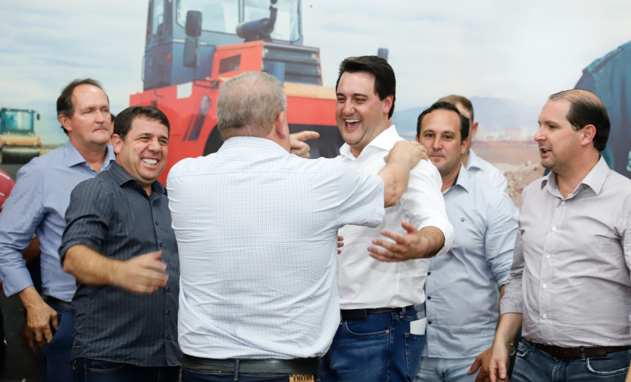 O Governo do Estado confirmou nesta quinta-feira (10) a liberação de R$ 6,3 milhões para nove municípios da Região Oeste do Paraná