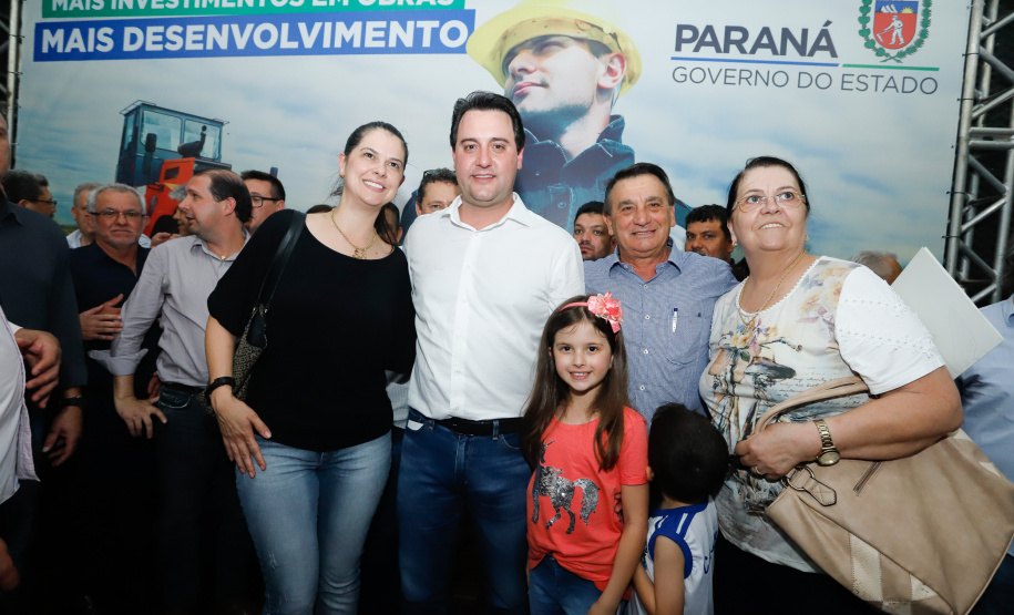 O Governo do Estado confirmou nesta quinta-feira (10) a liberação de R$ 6,3 milhões para nove municípios da Região Oeste do Paraná