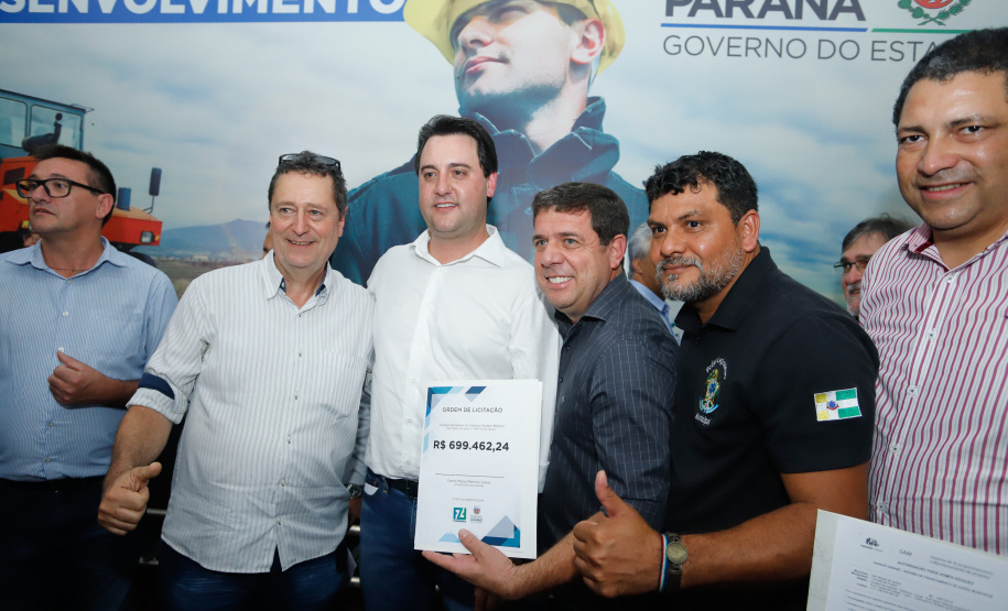 O Governo do Estado confirmou nesta quinta-feira (10) a liberação de R$ 6,3 milhões para nove municípios da Região Oeste do Paraná
