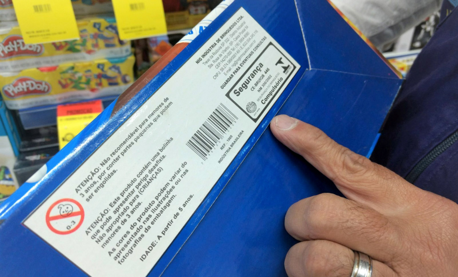Fiscalização apreende 795 brinquedos irregulares. Foto:Divulgação/IPEM