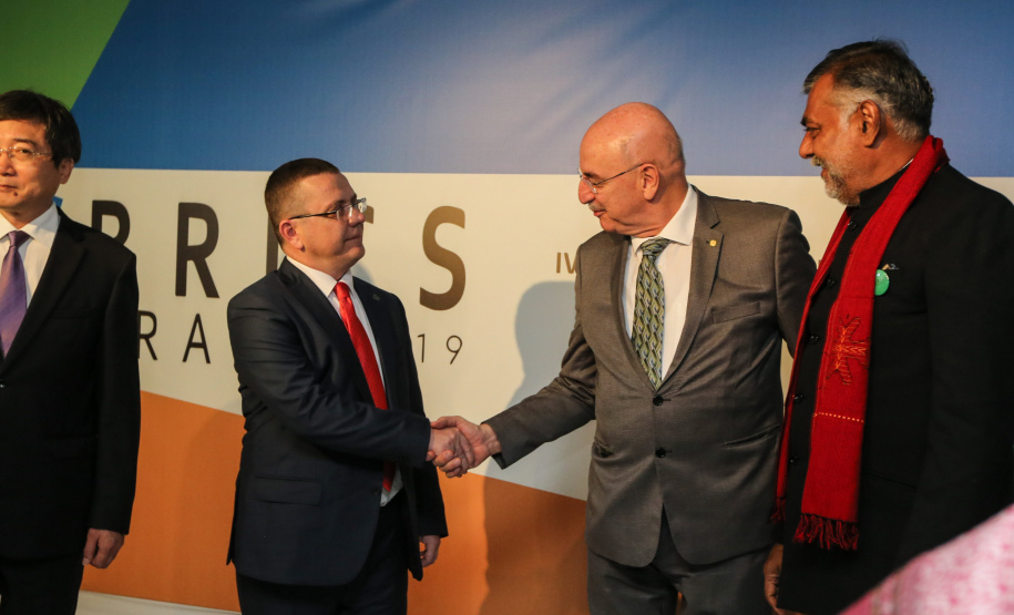 O ministro da Cidadania, Osmar Terra, participa nesta sexta-feira (11) da 4ª Reunião de Ministros da Cultura do BRICS, no Museu Oscar Niemeyer  em Curitiba.  07/10/2019  -  Foto: Geraldo Bubniak/AEN