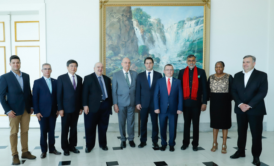 Governador Carlos Massa Ratinho Junior recebe os Ministros da Cultura do BRICS.