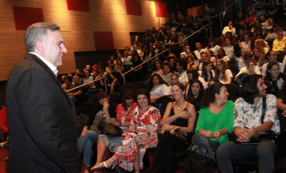 A Secretaria de Estado da Justiça, Família e Trabalho promoveu na Semana da Criança o ‘Seminário Reconecte – Criança, Adolescente e Família na Era Digital’, com o objetivo de orientar os jovens sobre os cuidados que devem ser tomados em relação aos crimes cibernéticos. Foto: Divulgação/SEJUF