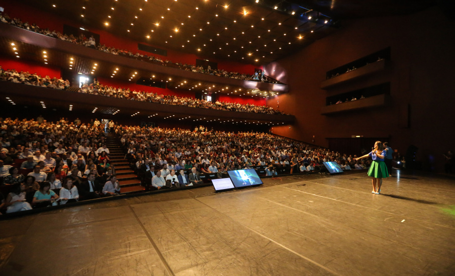 O governador Carlos Massa Ratinho Junior lança nesta quarta-feira (09) evento Governo 5.0 - Inovação a Serviço da População, Como Fazer Diferente,Como Pensar Diferente, no Teatro Guaira em Curitiba.  14/10/2019 - Foto: Geraldo Bubniak/AEN