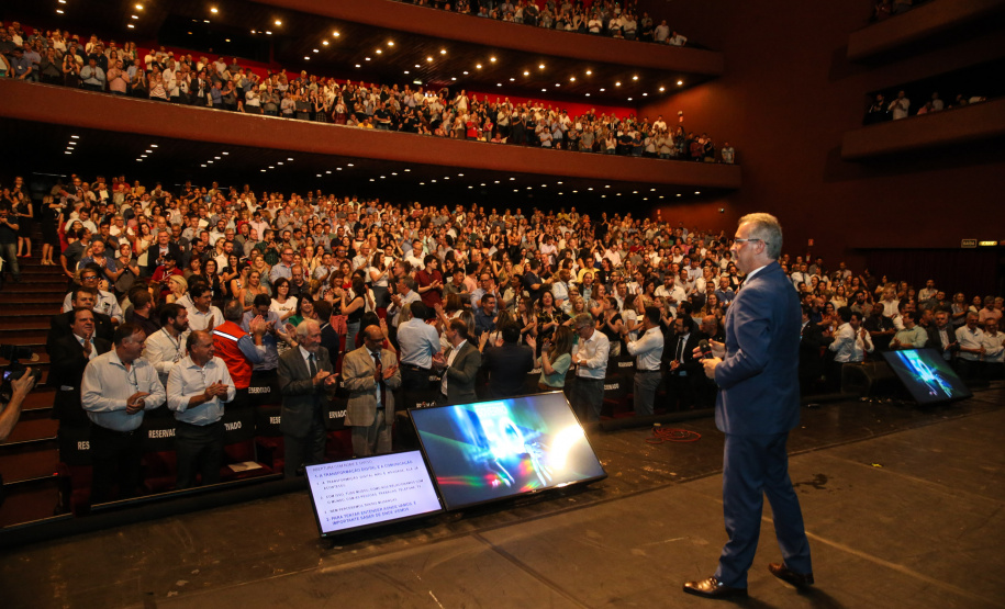 O governador Carlos Massa Ratinho Junior lança nesta quarta-feira (09) evento Governo 5.0 - Inovação a Serviço da População, Como Fazer Diferente,Como Pensar Diferente, no Teatro Guaira em Curitiba.  14/10/2019 - Foto: Geraldo Bubniak/AEN