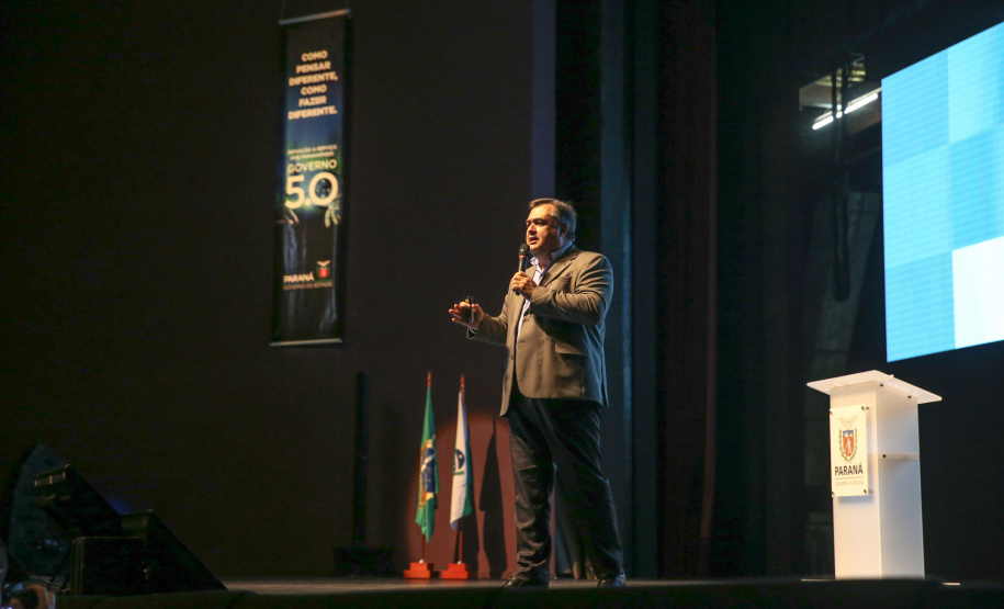 O governador Carlos Massa Ratinho Junior lança nesta quarta-feira (09) evento Governo 5.0 - Inovação a Serviço da População, Como Fazer Diferente,Como Pensar Diferente, no Teatro Guaira em Curitiba.  14/10/2019 - Foto: Geraldo Bubniak/AEN