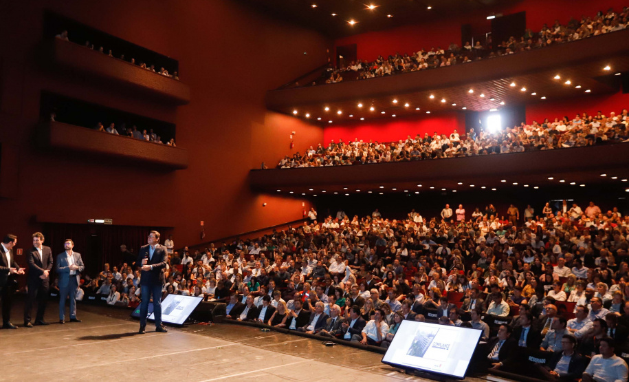 Governo 5.0 – Inovação a Serviço da População, Como Fazer Diferente, Como Pensar Diferente. Na foto, o secretário de Infraestrutura, Sandro Alex.