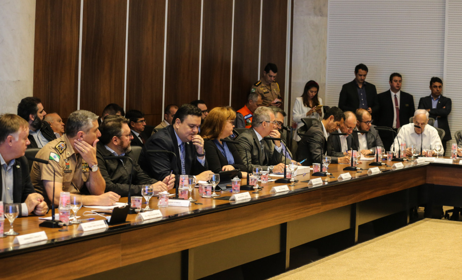 O governador Carlos Massa Ratinho Junior participa nesta terça-feira (15) da reunião com a equipe de governo.  15/10/2019 - Foto: Geraldo Bubniak/AEN